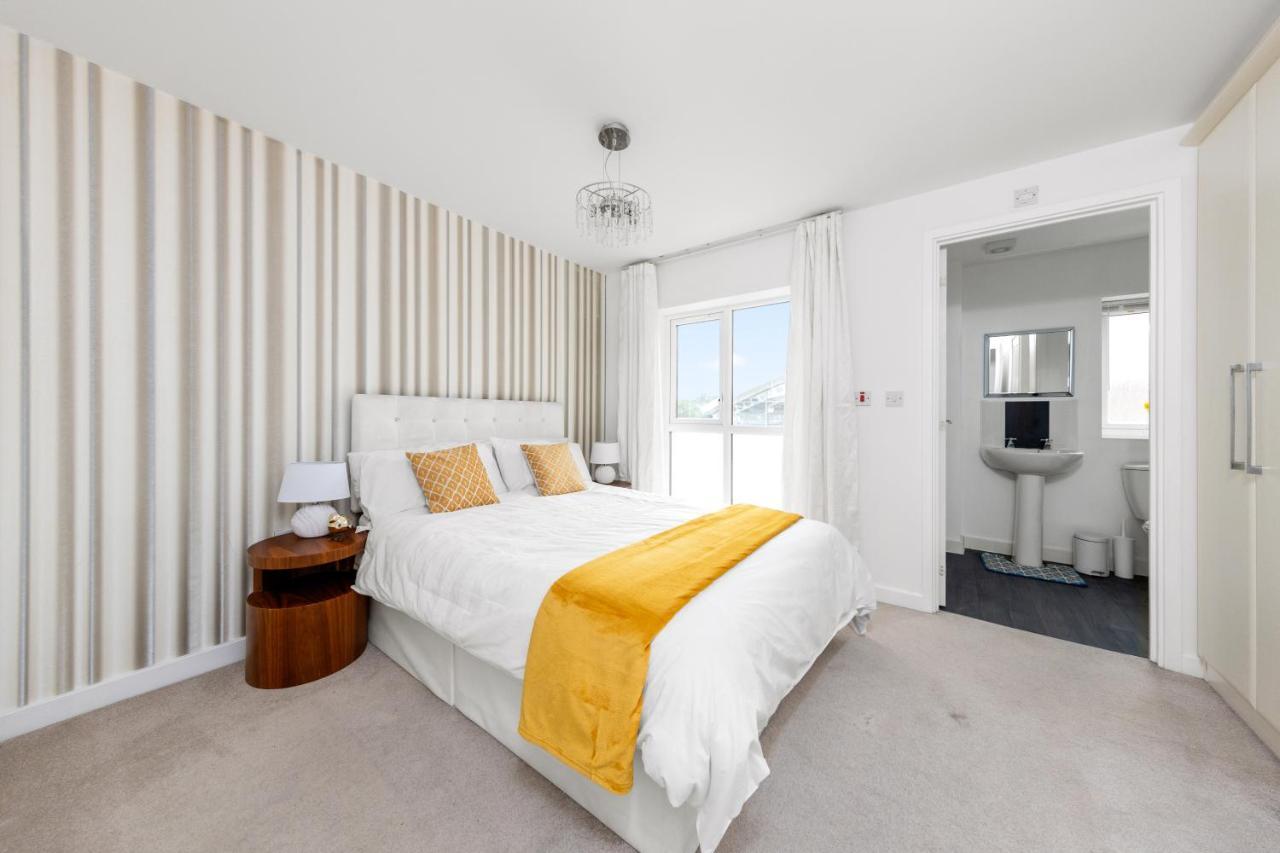 Royal House Wolverhampton - Perfect For Contractors & Large Groups Εξωτερικό φωτογραφία