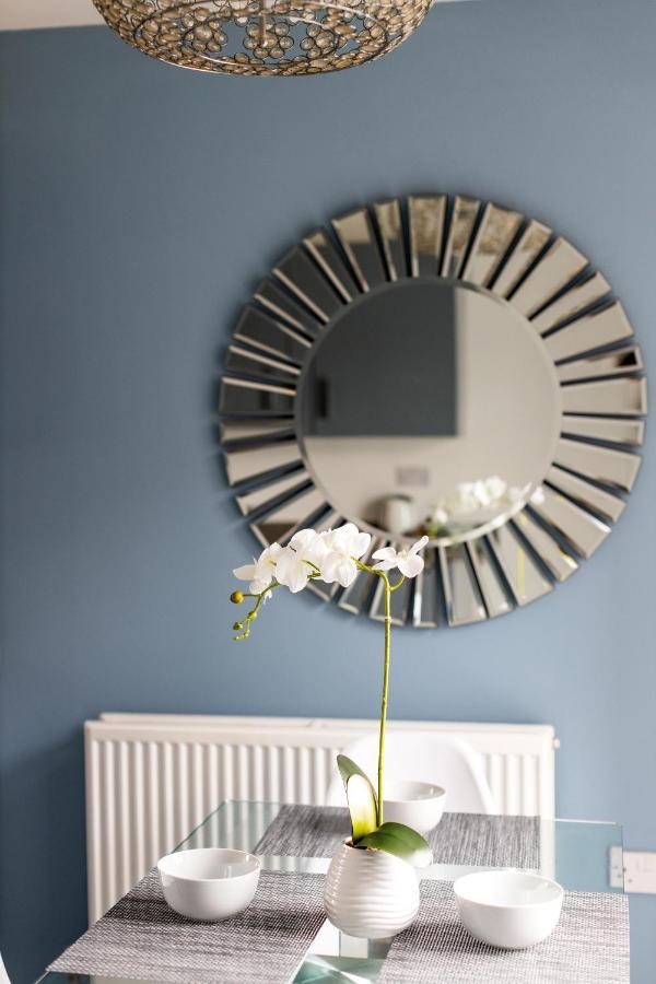 Royal House Wolverhampton - Perfect For Contractors & Large Groups Εξωτερικό φωτογραφία